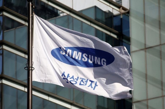 Samsung Electronics won`t unveil Galaxy S8 smartphone at MWC show - executive